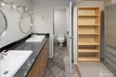 150 Melrose Avenue E #407, Seattle, WA 98102 - Photo 11
