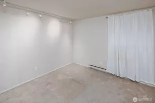 150 Melrose Ave E, Seattle, WA 98102 - Photo 17