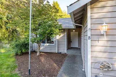 17007 W Lake Goodwin Road, Stanwood, WA 98292 - Photo 5