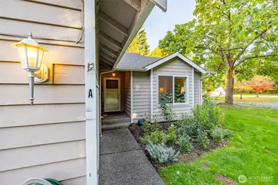 17007 W Lake Goodwin Road, Stanwood, WA 98292 - Photo 21