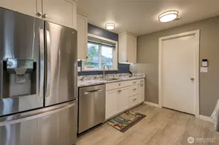 1104 E Fairview Ln, Montesano, WA 98563 - Photo 15