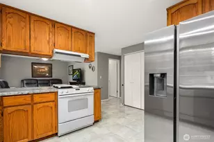 20003 SE 287th St, Kent, WA 98042 - Photo 13