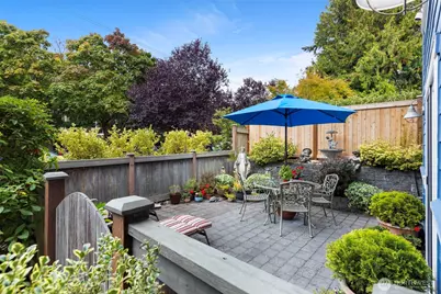4122 A 42nd Avenue SW, Seattle, WA 98116 - Photo 19
