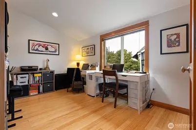 4122 A 42nd Avenue SW, Seattle, WA 98116 - Photo 17