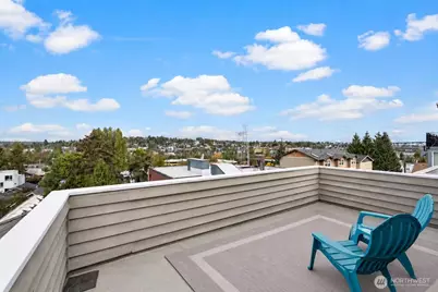 16 Florentia Street, Seattle, WA 98109 - Photo 9