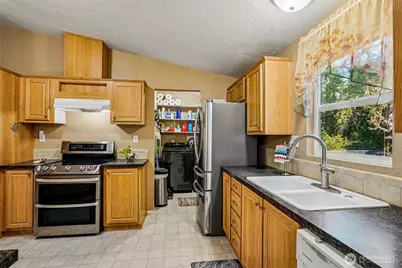 8511 194th Street E #132, Spanaway, WA 98387 - Photo 7