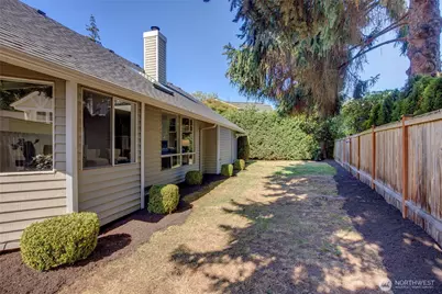 6216 108th Place NE, Kirkland, WA 98033 - Photo 27