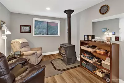 319 First Street, Sumas, WA 98295 - Photo 15