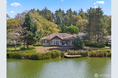 748 Kingfisher Court SE, Ocean Shores, WA 98569 - Photo 1