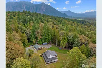 7031 411th Avenue SE, Snoqualmie, WA 98065 - Photo 35