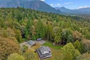 7031 411th Ave SE, Snoqualmie, WA 98065 - Photo 35