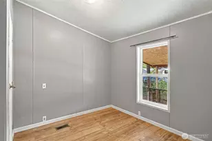 327 Easy St, Wenatchee, WA 98801 - Photo 19