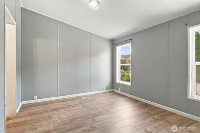 327 Easy Street, Wenatchee, WA 98801 - Photo 21