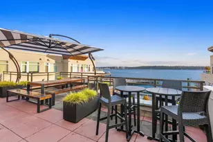 2000 Alaskan Wy, Seattle, WA 98121 - Photo 27