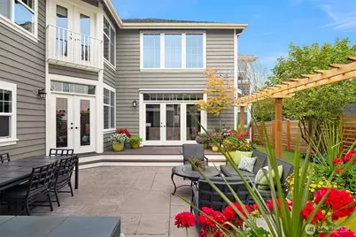 3432 33rd Avenue W, Seattle, WA 98199 - Photo 13