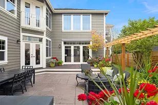3432 33rd Ave W, Seattle, WA 98199 - Photo 13