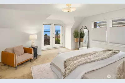 2514 43rd Avenue W, Seattle, WA 98199 - Photo 25