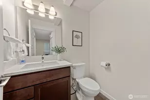 23224 Edmonds Way, Edmonds, WA 98026 - Photo 7