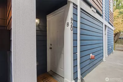 920 SW Holden Street #B, Seattle, WA 98106 - Photo 3