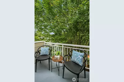 1818 27th Avenue, Seattle, WA 98122 - Photo 7