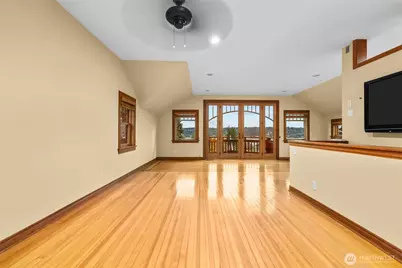 6705 56th Avenue S, Seattle, WA 98118 - Photo 17
