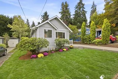 1723 NE 92nd Street, Seattle, WA 98115 - Photo 3