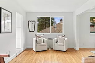 1723 NE 92nd St, Seattle, WA 98115 - Photo 11