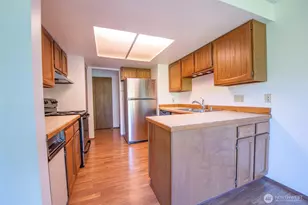 17417 Ashworth Ave N, Shoreline, WA 98133 - Photo 5