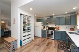 1111 E 6th St, Port Angeles, WA 98362 - Photo 9