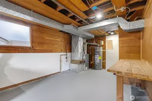 8007 Wallingford Ave N, Seattle, WA 98103 - Photo 17