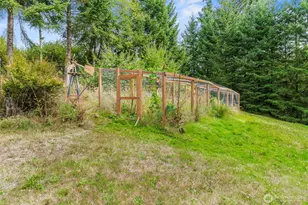 891 Walker Rd, Kelso, WA 98626 - Photo 37