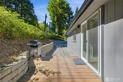 22002 196th Avenue SE, Renton, WA 98058 - Photo 21