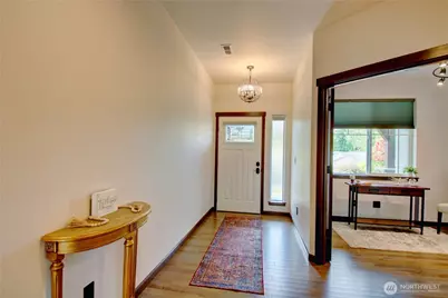 546 Timberland Loop, Mount Vernon, WA 98273 - Photo 3