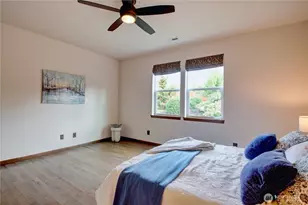 546 Timberland Loop, Mount Vernon, WA 98273 - Photo 15