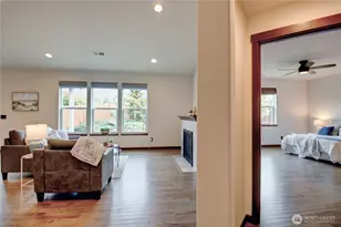 546 Timberland Loop, Mount Vernon, WA 98273 - Photo 11