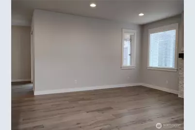33533 Juniper Avenue SE, Black Diamond, WA 98010 - Photo 9