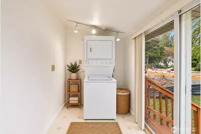 12205 44th Avenue S, Tukwila, WA 98178 - Photo 11