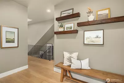225 3rd Avenue S, Kirkland, WA 98033 - Photo 23