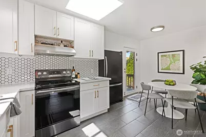 6527 12th Avenue NW, Seattle, WA 98117 - Photo 9