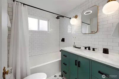 6527 12th Avenue NW, Seattle, WA 98117 - Photo 13