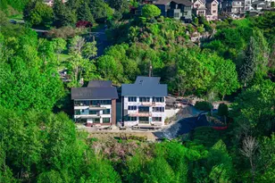 1019 California Ln SW, Seattle, WA 98116 - Photo 11