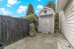 15813 NE 3rd St, Vancouver, WA 98684 - Photo 37