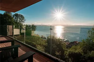 1017 California Ln SW, Seattle, WA 98116 - Photo 23