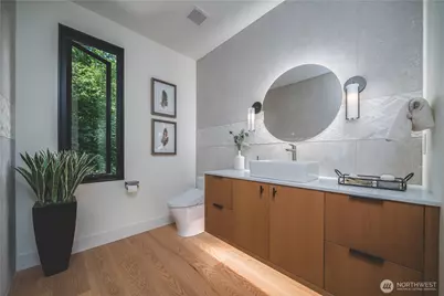 1017 California Lane SW, Seattle, WA 98116 - Photo 15