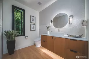 1017 California Ln SW, Seattle, WA 98116 - Photo 15