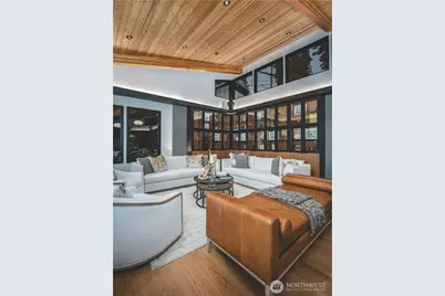 1017 California Lane SW, Seattle, WA 98116 - Photo 9