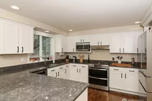 2815 74th Dr NE, Marysville, WA 98270 - Photo 13
