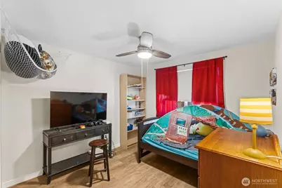 100 S 28th Street, Mount Vernon, WA 98274 - Photo 17