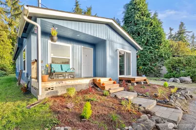 27078 Wagner Circle NE, Kingston, WA 98346 - Photo 3