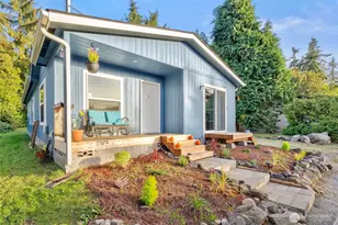 27078 Wagner Cir NE, Kingston, WA 98346 - Photo 3